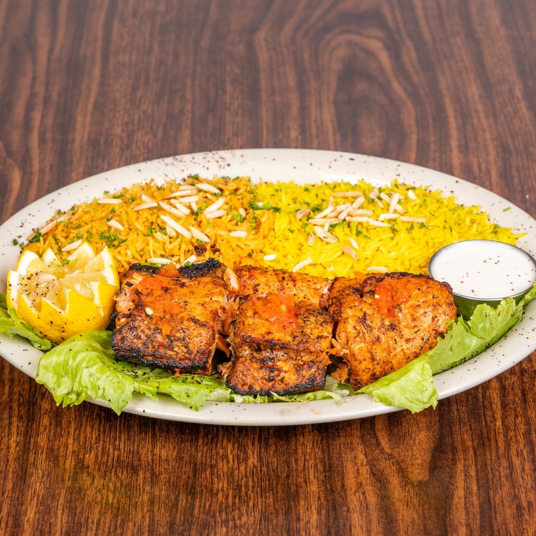 Savor Our Lunch Offerings