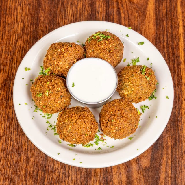 6 Pcs Falafel.